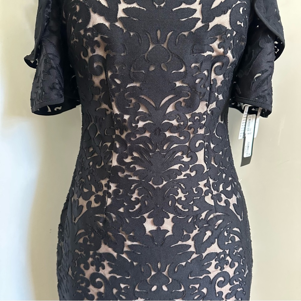 NWT XSCAPE Ruffled Cold-Shoulder Dress sz 4 - Picture 4 of 12